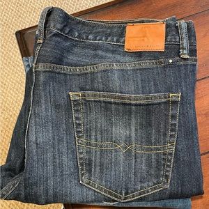 LUCKY BRAND JEANS